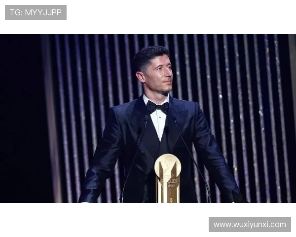 莱万9次金球奖入围最高排名第二 今年位列第17回顾其辉煌与遗憾